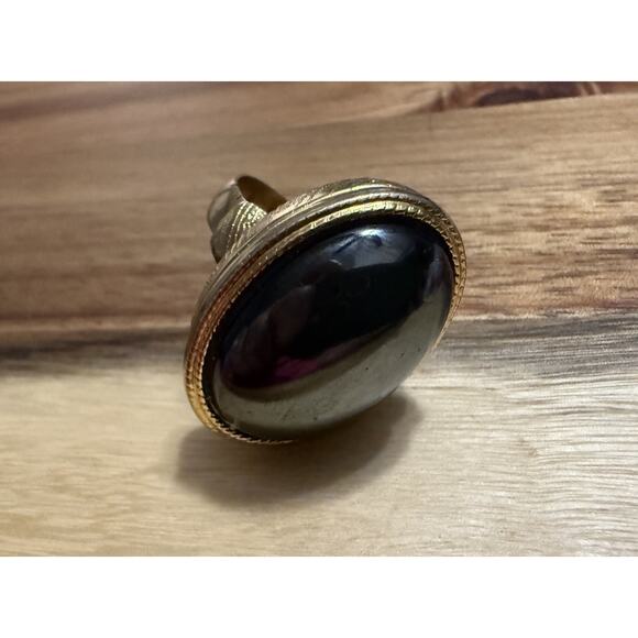 AVON Black Obsidian Hinged Pill Box / Poison Yellow Gold Plated Designer Ring - Picture 1 of 7